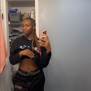 Meet your Posher, Antoinette